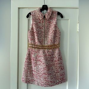 Never-worn, boucle-style Alice & Olivia dress with gold chain detail:)